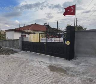 a5cf0eef-e838-4122-8e3e-1a7d374e233d_original